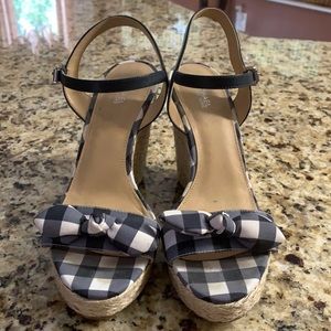 Almost new MK Shoes